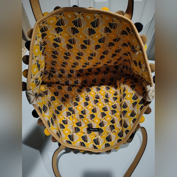 Vera Bradley Tan and Black Checkered Tote - Picture 9 of 17